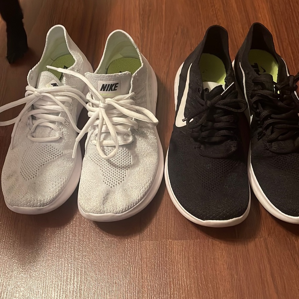 2 Nike flyknit free run